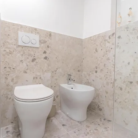 Modena's Graffiti House In The Heart Of Movida *