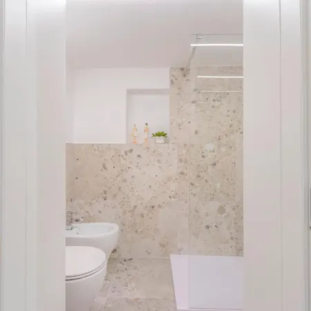 Modena's Graffiti House In The Heart Of Movida