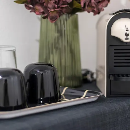 Modena's Graffiti House In The Heart Of Movida Appartement Modène