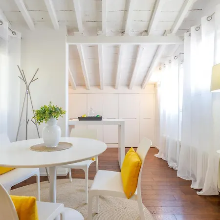 Modena's Graffiti House In The Heart Of Movida Appartement